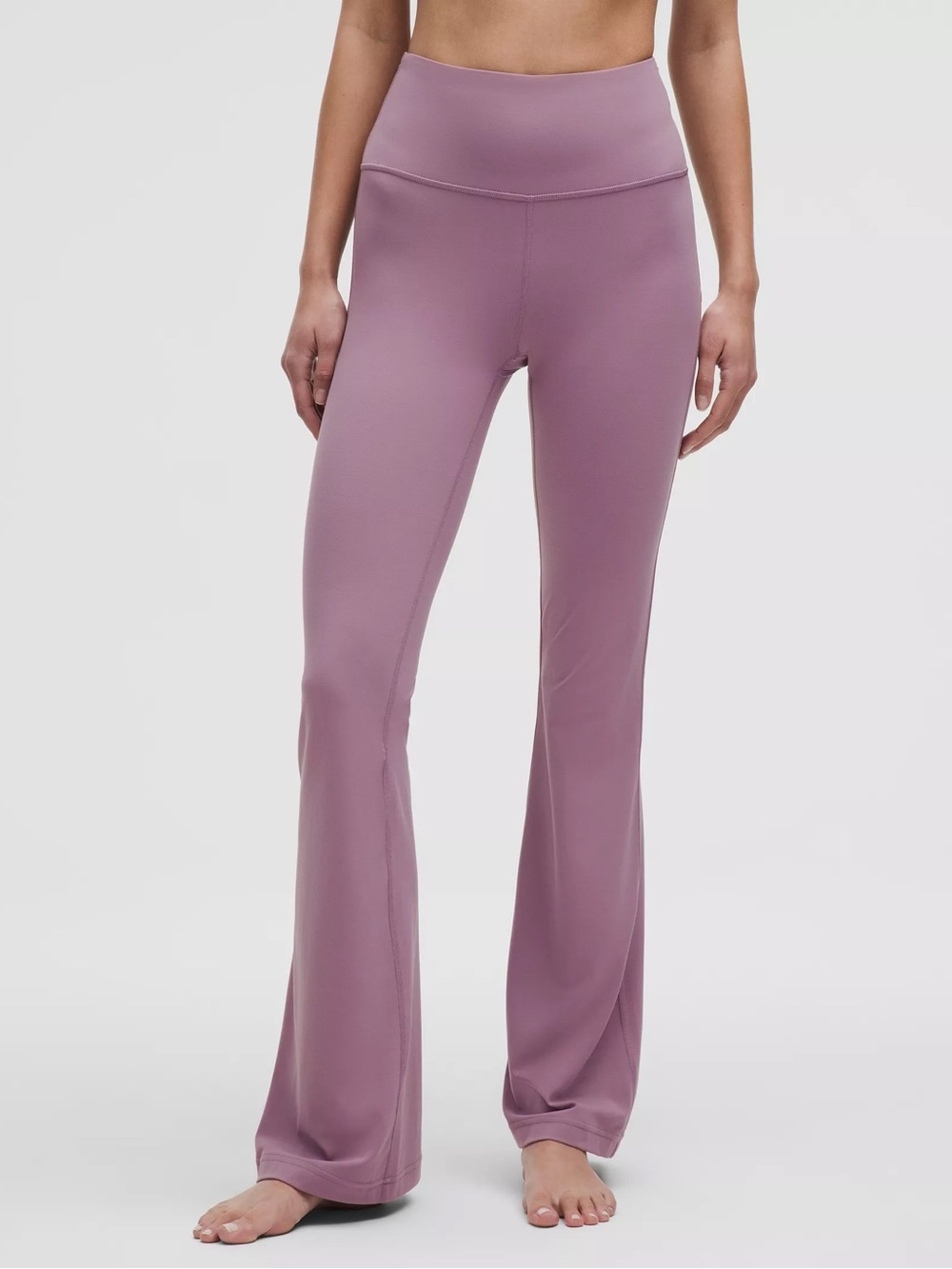 Lululemon groove SHR Flare Pant "Nulu NWT size 6